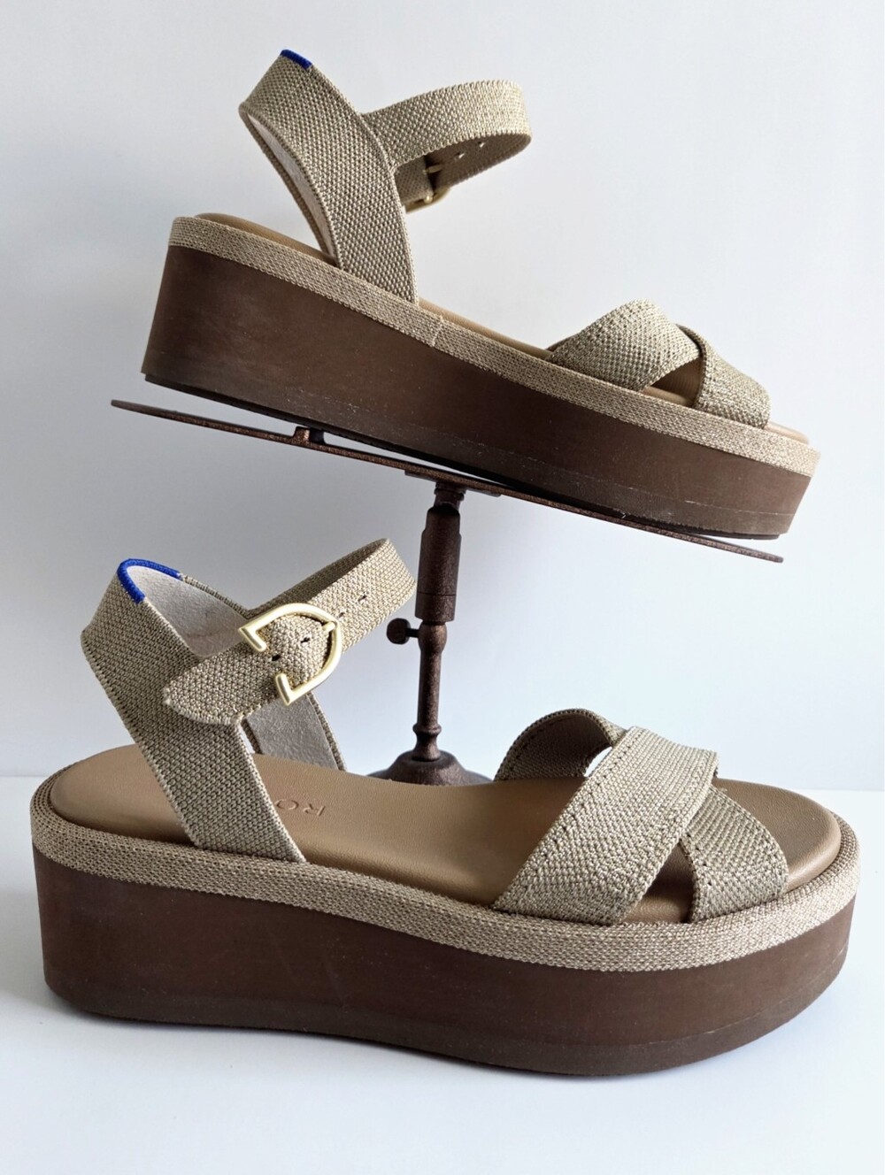 Rothy's Criss-Cross Metallic Gold/ Tan & Camel Platform Sandals, Size 6 - Picture 2 of 16